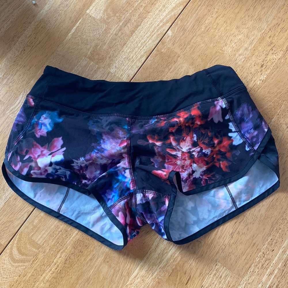 Lululemon Speed Up Low-Rise Lined Short 2.5”